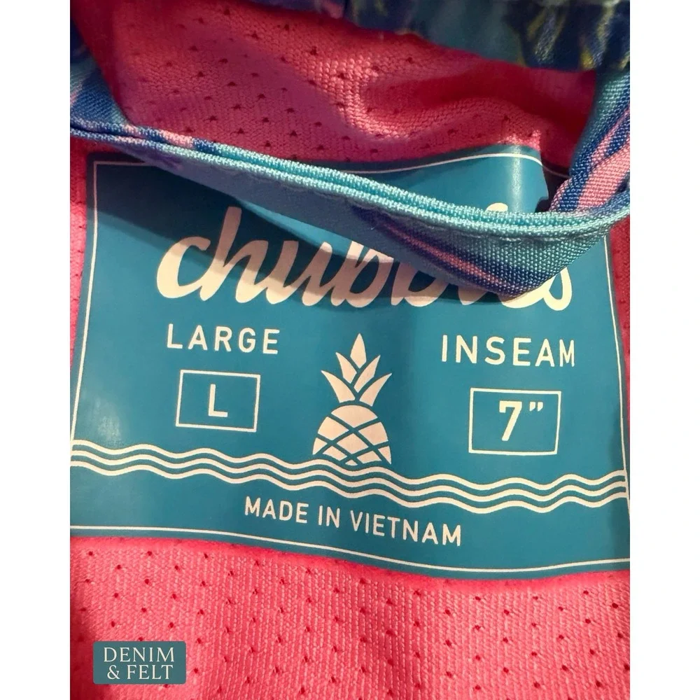 NEW Chubbies The Flock Parties Swim Trunks Blue Parrot 7 Inch Inseam Lined Large